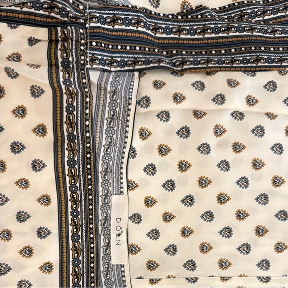 Doen NWOT AMORETTE DRESS - Picture 11 of 11